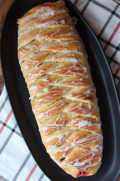 Delicious Butter Braid Recipe: A Step-by-Step Guide to Make Homemade Sweet and Flaky Pastries